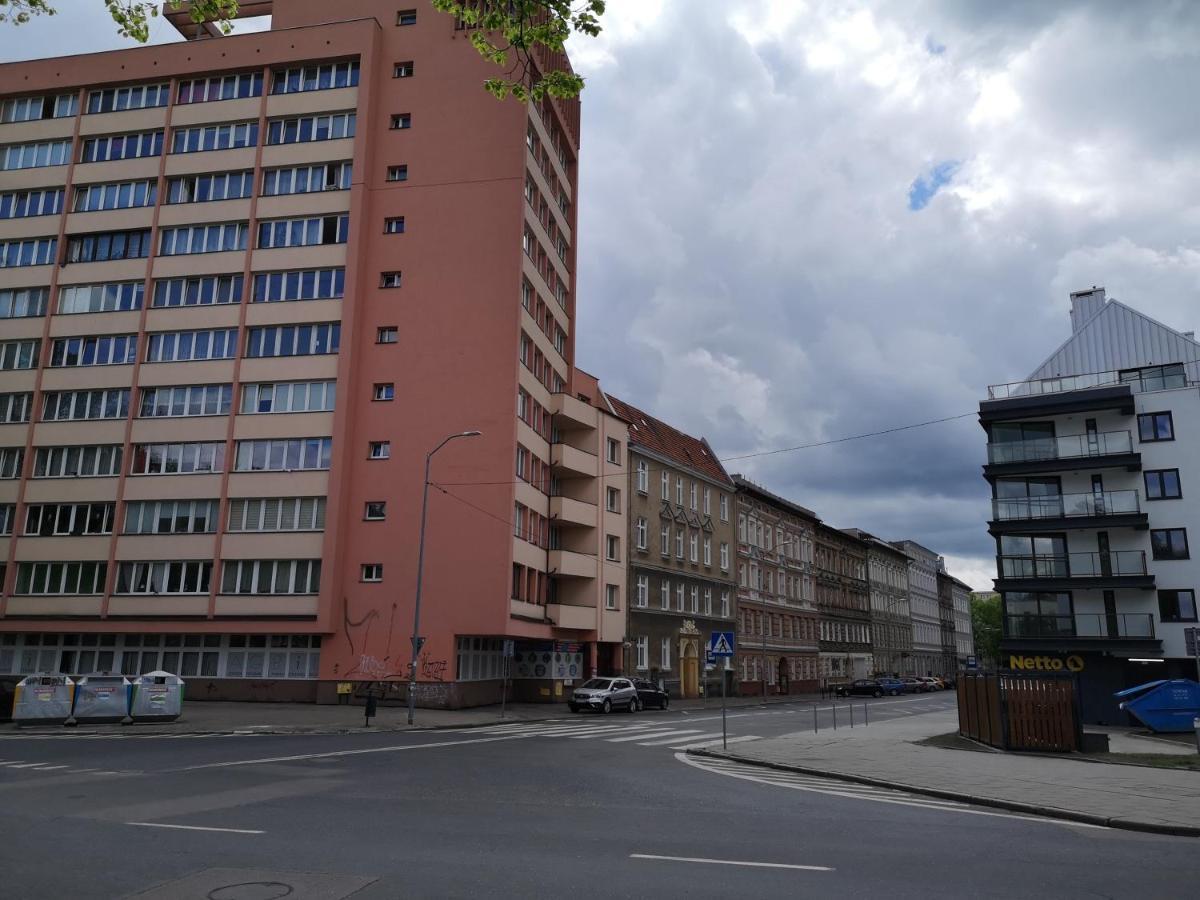 Apartament 8 Pietro Ul Wielkopolska シュチェチン エクステリア 写真